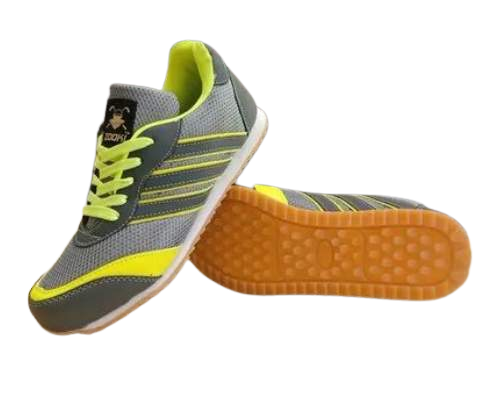Wholesalers and trader of men jogging shoes in India